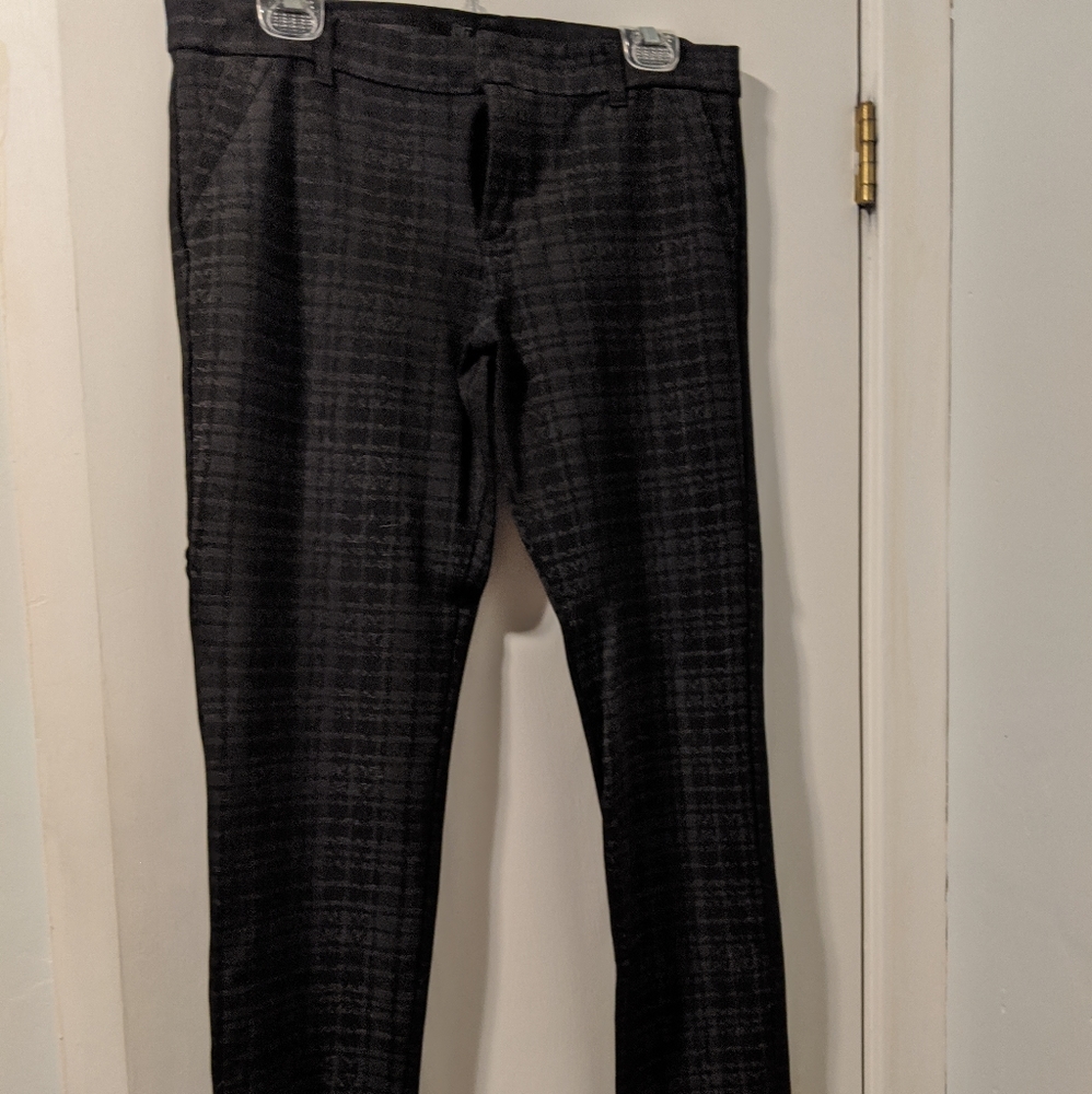 Kut from the Kloth black/gray Skinny pants